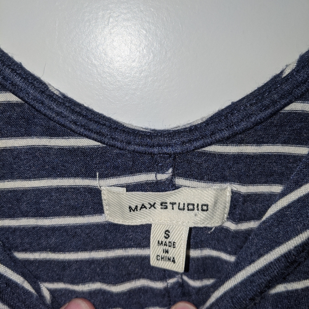 Max Studio Tank Top - Picture 4 of 4